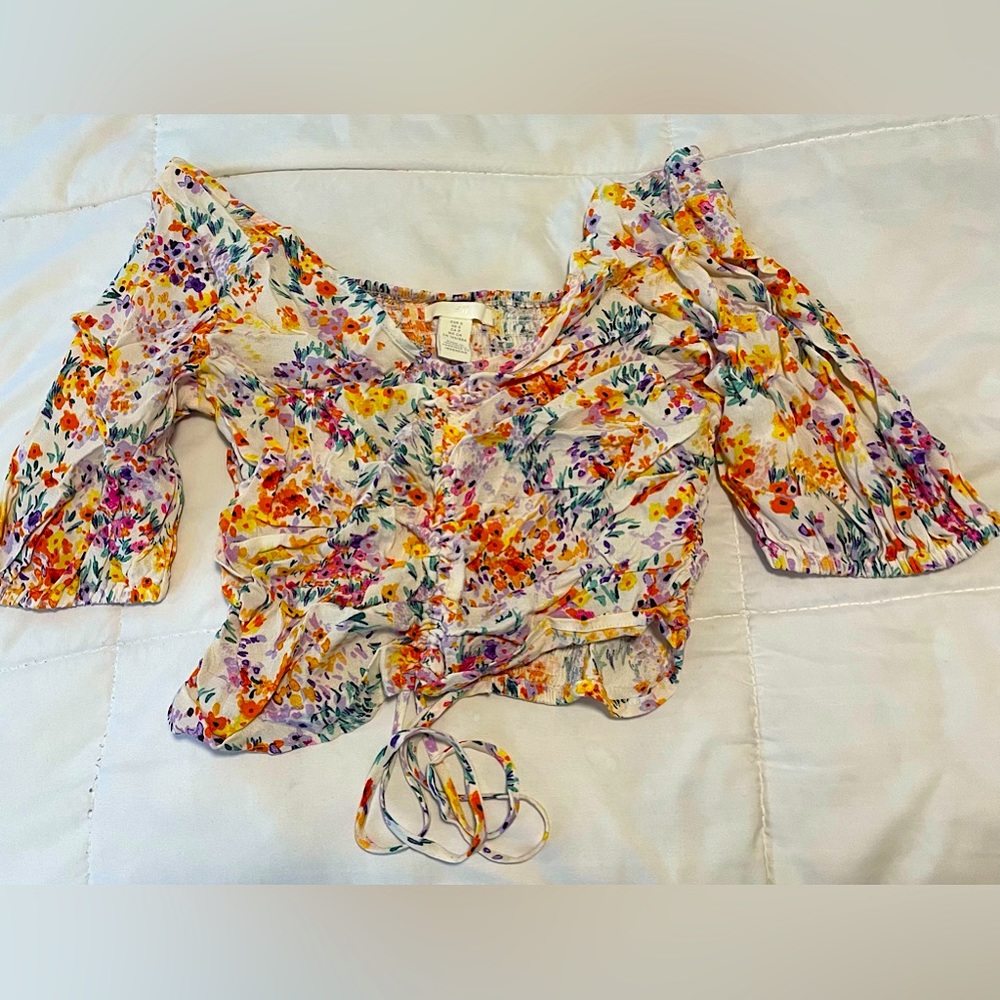 floral scrunched crop blouse